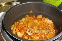 Тушкована курка з капустою в мультиварці - Крок 9 Тушкована курка з капустою в мультиварці - Крок 9
