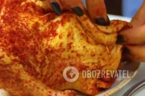 Качка, фарширована чорносливом, рисом і яблуками - Крок 4 Качка, фарширована чорносливом, рисом і яблуками - Крок 4