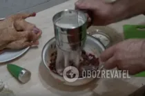 Качка, фарширована потрухами - Крок 5 Качка, фарширована потрухами - Крок 5
