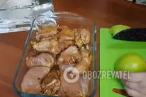 Тушеные окорочка с яблоками - Шаг 5 Тушеные окорочка с яблоками - Шаг 5