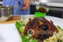 Качка, фарширована чорносливом, рисом і яблуками - Крок 10 Качка, фарширована чорносливом, рисом і яблуками - Крок 10