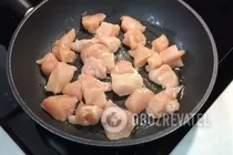Жареное куриное филе с луком - Шаг 3 Жареное куриное филе с луком - Шаг 3