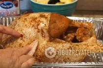 Індичка, фарширована чорносливом і яблуками - Крок 3 Індичка, фарширована чорносливом і яблуками - Крок 3
