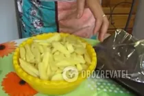 Курка в рукаві з овочами - Крок 7 Курка в рукаві з овочами - Крок 7