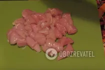 Тушеная курица с плавленым сыром - Шаг 1 Тушеная курица с плавленым сыром - Шаг 1