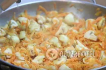 Курица, тушеная в сырном соусе - Шаг 5 Курица, тушеная в сырном соусе - Шаг 5