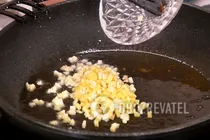 Тушеная курица со стручковой фасолью - Шаг 9 Тушеная курица со стручковой фасолью - Шаг 9