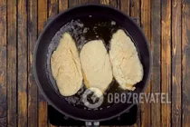 Смажене куряче філе з сиром - Крок 4 Смажене куряче філе з сиром - Крок 4