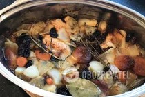Тушкована курка з сухофруктами - Крок 11 Тушкована курка з сухофруктами - Крок 11