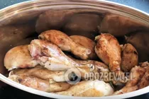 Тушкована курка з сухофруктами - Крок 4 Тушкована курка з сухофруктами - Крок 4