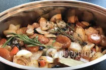 Тушкована курка з сухофруктами - Крок 9 Тушкована курка з сухофруктами - Крок 9