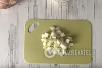 Тушеная курица в сметане с крохмалом - Шаг 1 Тушеная курица в сметане с крохмалом - Шаг 1