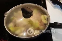 Тушкована курка з яблуками та часником - Крок 5 Тушкована курка з яблуками та часником - Крок 5