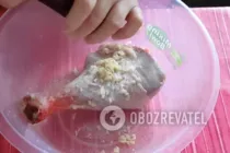 Індичка в рукаві з часником - Крок 2 Індичка в рукаві з часником - Крок 2