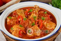 Курица, тушеная в томатном соусе с помидорами - Шаг 7 Курица, тушеная в томатном соусе с помидорами - Шаг 7