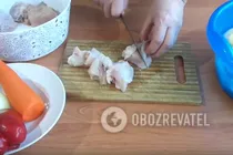 Тушеная курица с картошкой по-деревенски - Шаг 1 Тушеная курица с картошкой по-деревенски - Шаг 1