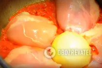 Тушеная курица в томатном соусе - Шаг 4 Тушеная курица в томатном соусе - Шаг 4