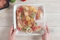 Индейка в рукаве с овощами и грибами - Шаг 8 Индейка в рукаве с овощами и грибами - Шаг 8