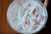 Диетическая курица, тушеная в кефире - Шаг 4 Диетическая курица, тушеная в кефире - Шаг 4
