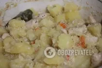 Тушкована курка в молоці з картоплею - Крок 6 Тушкована курка в молоці з картоплею - Крок 6