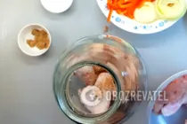 Курица в банке с болгарским перцем - Шаг 2 Курица в банке с болгарским перцем - Шаг 2