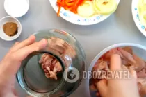 Курица в банке с болгарским перцем - Шаг 1 Курица в банке с болгарским перцем - Шаг 1