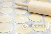 Вареники с творогом и луком - Шаг 7 Вареники с творогом и луком - Шаг 7