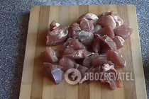 Жареная свинина с луком на сковороде - Шаг 1 Жареная свинина с луком на сковороде - Шаг 1
