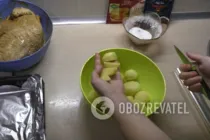 Утка, фаршированная картофелем - Шаг 1 Утка, фаршированная картофелем - Шаг 1