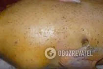 Утка, фаршированная яблоками - Шаг 3 Утка, фаршированная яблоками - Шаг 3