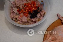 Фаршированная утка в духовке - Шаг 4 Фаршированная утка в духовке - Шаг 4