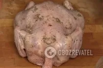 Курица на бутылке с пивом - Шаг 3 Курица на бутылке с пивом - Шаг 3