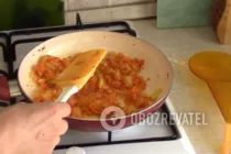 Курица, фаршированная гречкой - Шаг 2 Курица, фаршированная гречкой - Шаг 2
