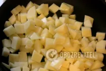 Курица, фаршированная грибами и картошкой - Шаг 4 Курица, фаршированная грибами и картошкой - Шаг 4
