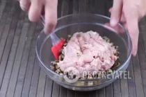 Курица, фаршированная блинами с грибами - Шаг 7 Курица, фаршированная блинами с грибами - Шаг 7