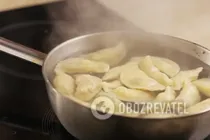Вареники с картошкой и грудинкой - Шаг 10 Вареники с картошкой и грудинкой - Шаг 10
