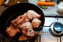 Тушеные окорочка с картошкой - Шаг 2 Тушеные окорочка с картошкой - Шаг 2