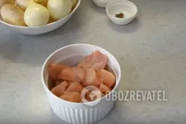 Тушеная курица с грибами - Шаг 1 Тушеная курица с грибами - Шаг 1