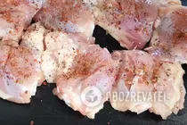 Тушеная курица в сметане - Шаг 4 Тушеная курица в сметане - Шаг 4