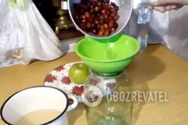 Настоянка на шипнині з яблуком - Крок 2 Настоянка на шипнині з яблуком - Крок 2