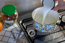 Горячий шоколад с апельсиновой цедрой - Шаг 1 Горячий шоколад с апельсиновой цедрой - Шаг 1