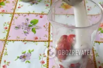 Полуничний коктейль із морозивом - Крок 3 Полуничний коктейль із морозивом - Крок 3