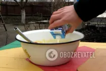 Яєчний лікер із вершками і згущеним молоком - Крок 4 Яєчний лікер із вершками і згущеним молоком - Крок 4