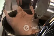 Утка, фаршированная яблоками и капустой - Шаг 6 Утка, фаршированная яблоками и капустой - Шаг 6