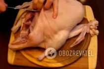 Качка, фарширована капустою і чорносливом - Крок 1 Качка, фарширована капустою і чорносливом - Крок 1