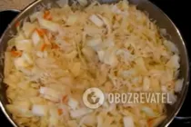 Качка, фарширована капустою і чорносливом - Крок 4 Качка, фарширована капустою і чорносливом - Крок 4
