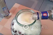 Вишнева наливка - Крок 4 Вишнева наливка - Крок 4