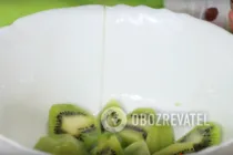 Смузи с клубникой и медом - Шаг 5 Смузи с клубникой и медом - Шаг 5