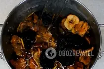 Узвар з медом і чорносливом - Крок 2 Узвар з медом і чорносливом - Крок 2
