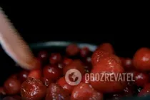 Ягідний кисіль в мультиварці - Крок 2 Ягідний кисіль в мультиварці - Крок 2